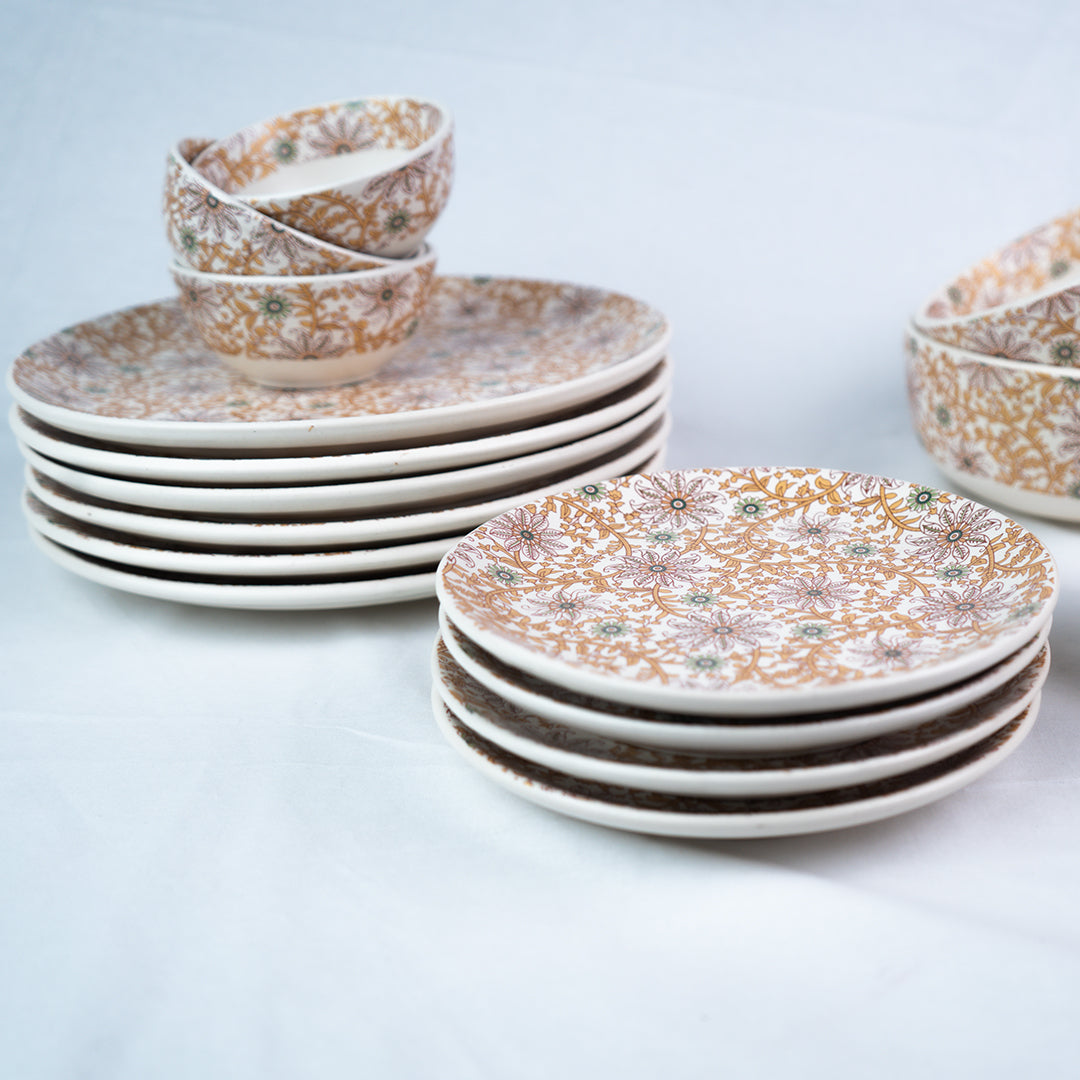 Handcrafted Golden Flora 20 Piece Dinner Set For 6
