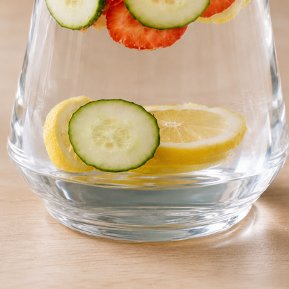 Glass Water Jug with Lid — 1.4 Litre | Crystal-Clear Pitcher with Pour Spout & Easy-Grip Handle | Dining Table Carafe for Water, Juice & Infused Drinks
