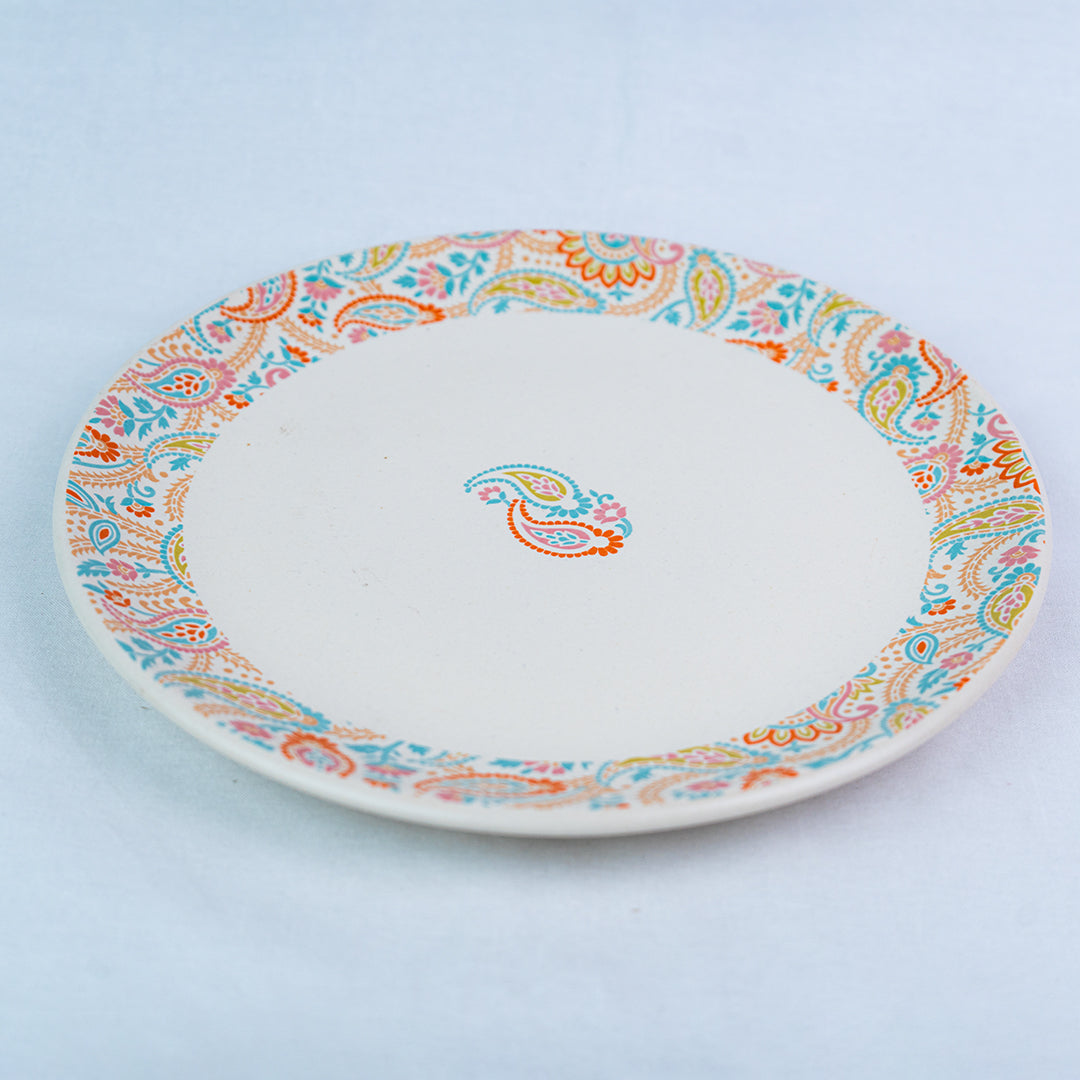 Handcrafted IvoryGrace 20 Piece Dinner Set For 6