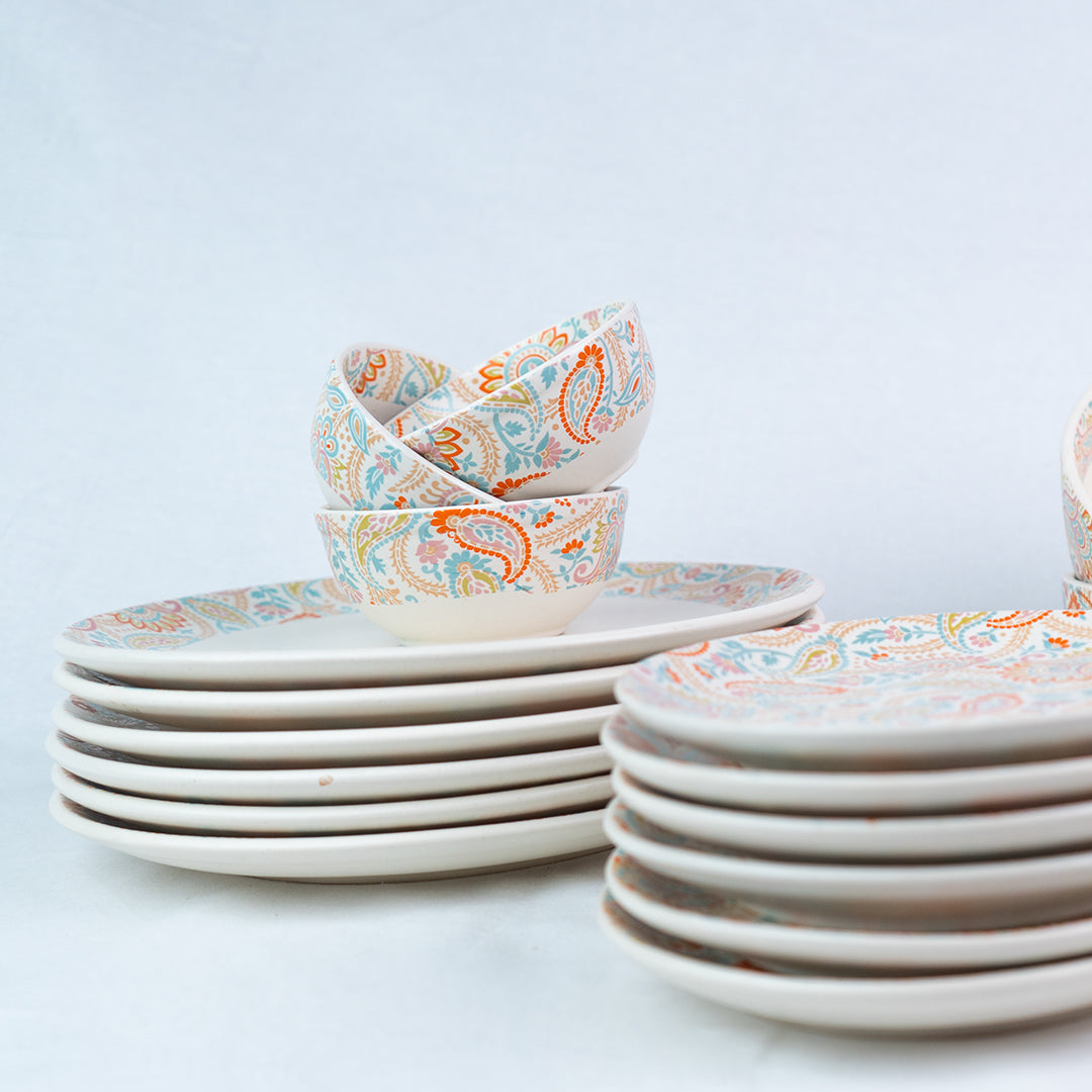 Handcrafted IvoryGrace 20 Piece Dinner Set For 6